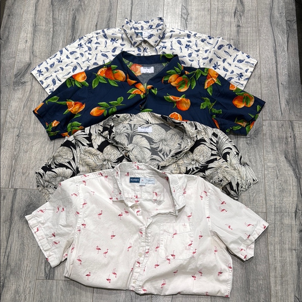 Old Navy - Lot of 4 Men’s Fun Button Downs
